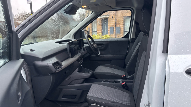 Ford Transit Courier E-Transit Courier 100kW 43kWh Trend Van Auto